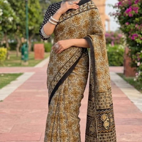 Preety Enterprise Beutiful Bagru Printed Sarees Primum Mulmul Cotton